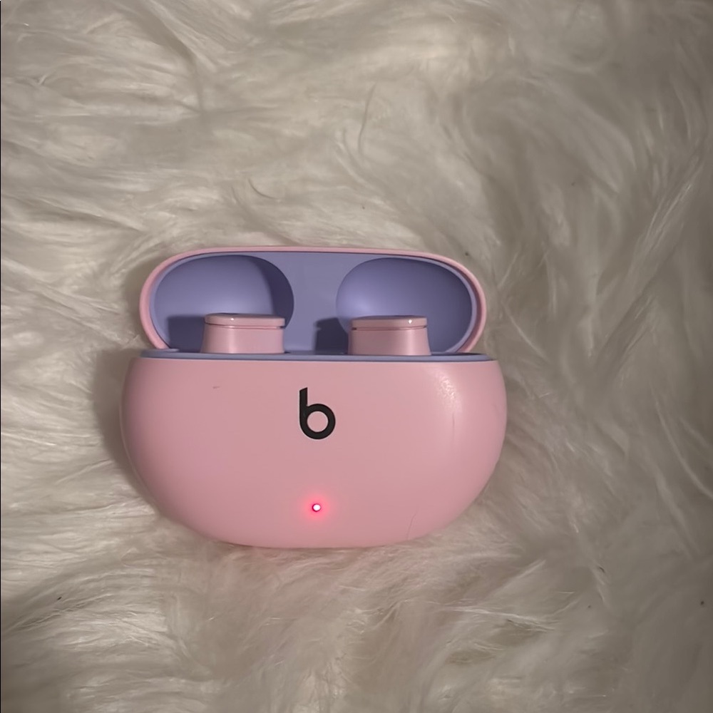 Beats by Dre Pink and Purple Earbud Headphones